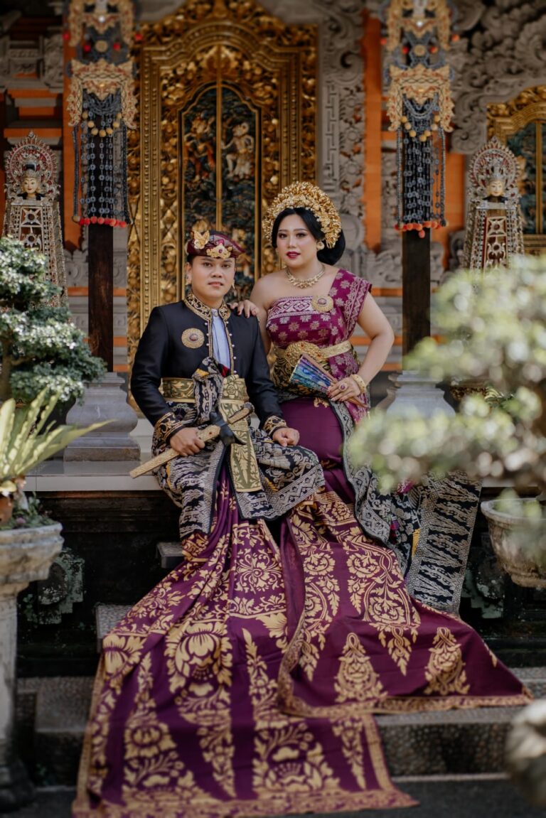 Suastika & Arini (1)