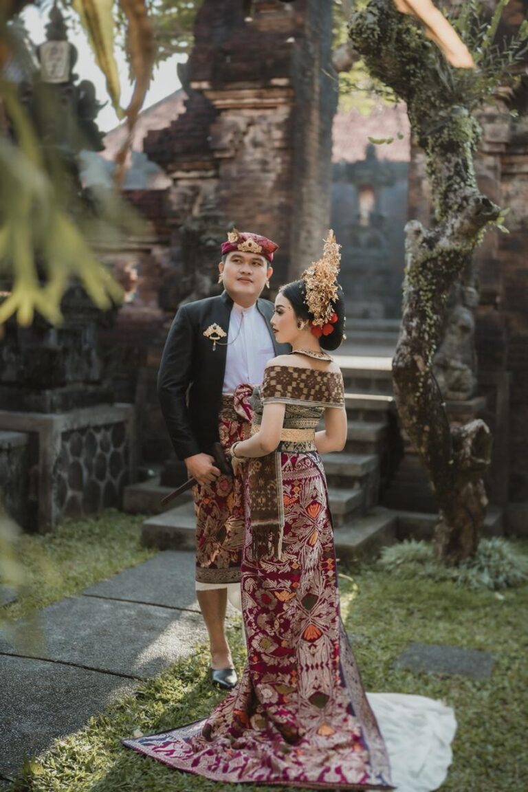 Sutama & Anik (2)